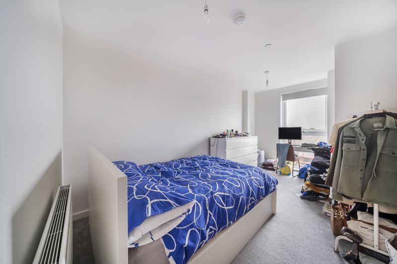 Bedroom- click for photo gallery
